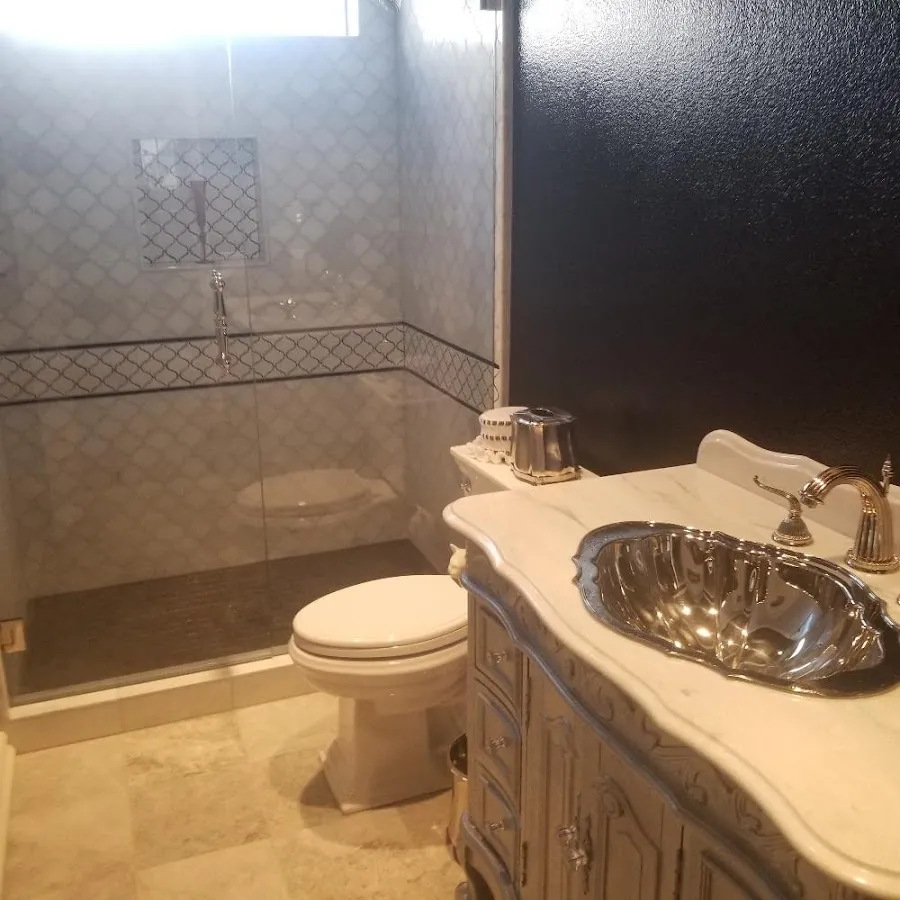 Professional plumbing work and bathroom remodeling in Warren